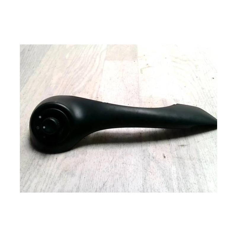 Commande retroviseurs RENAULT CLIO 3 PHASE 1 d’occasion