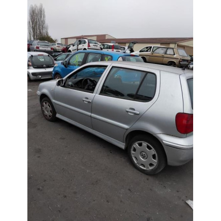 Serrure de hayon VOLKSWAGEN POLO 3 PHASE 2 d’occasion