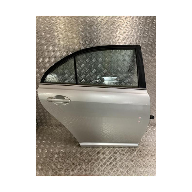 Porte arriere droit TOYOTA AVENSIS 2 PHASE 2 d’occasion