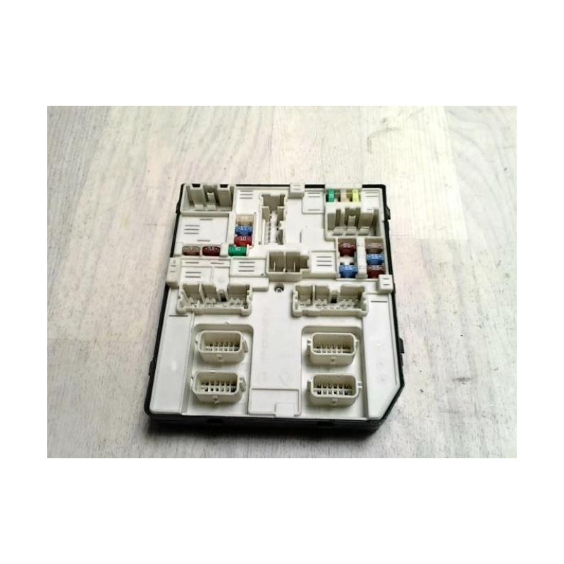 Boitier servitude moteur (BSM) RENAULT KANGOO 2 PHASE 2 d’occasion