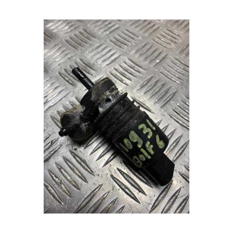 Pompe lave glace avant VOLKSWAGEN GOLF 6 d’occasion