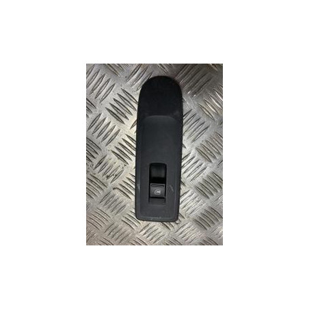 Interrupteur de leve vitre avant droit VOLKSWAGEN GOLF 6 d’occasion