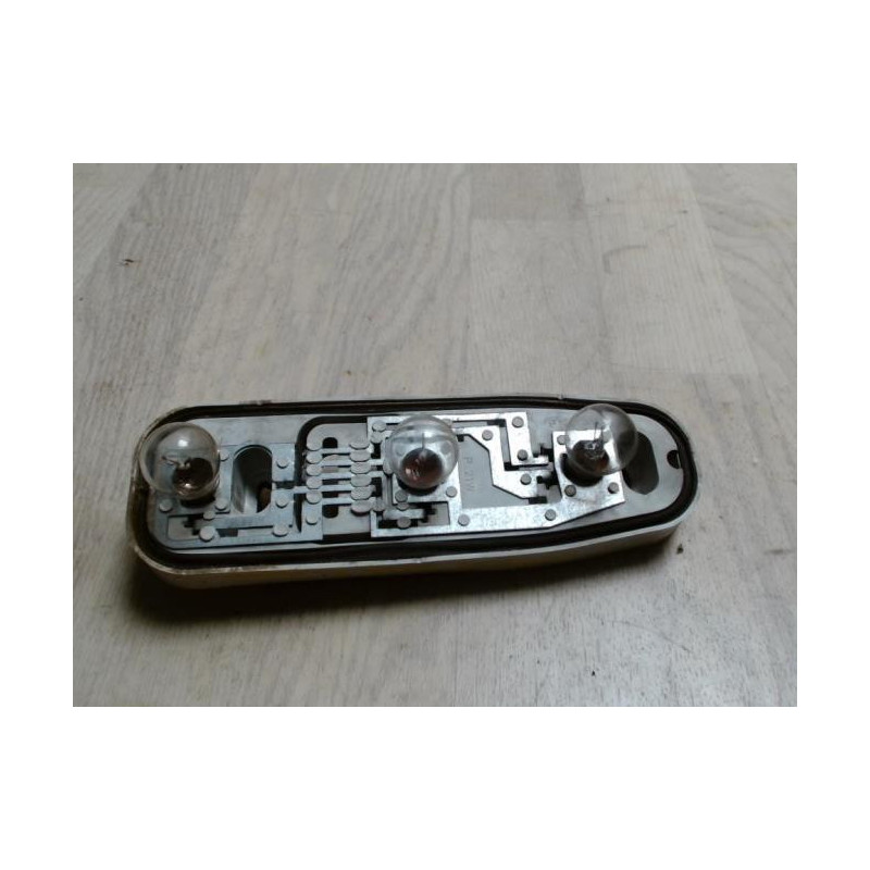 Platine feu arriere droit RENAULT TWINGO 1 PHASE 3 d’occasion