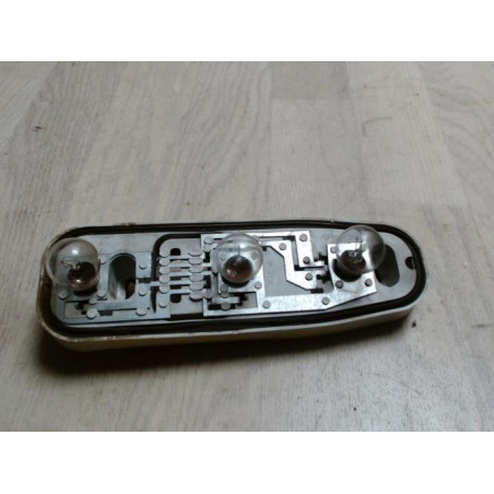 Platine feu arriere droit RENAULT TWINGO 1 PHASE 3 d’occasion