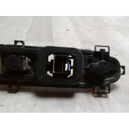 Platine feu arriere droit RENAULT KANGOO 2 PHASE 1 d’occasion