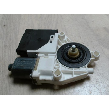 Moteur leve vitre avant droit VOLKSWAGEN TIGUAN 1 PHASE 1 d’occasion