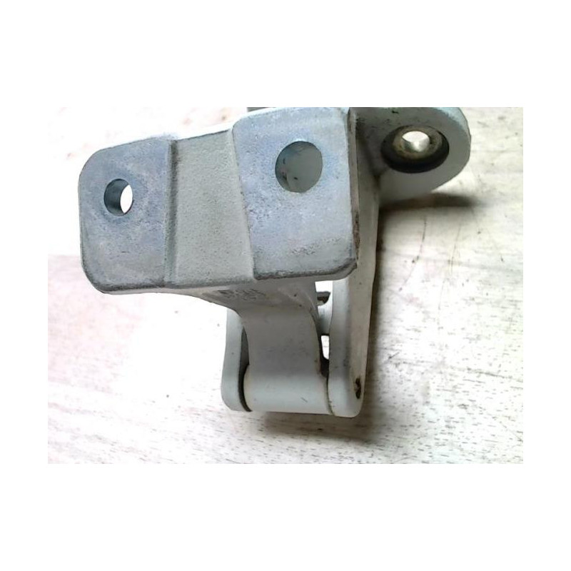 Charniere de porte arriere gauche RENAULT KANGOO 2 PHASE 1 d’occasion