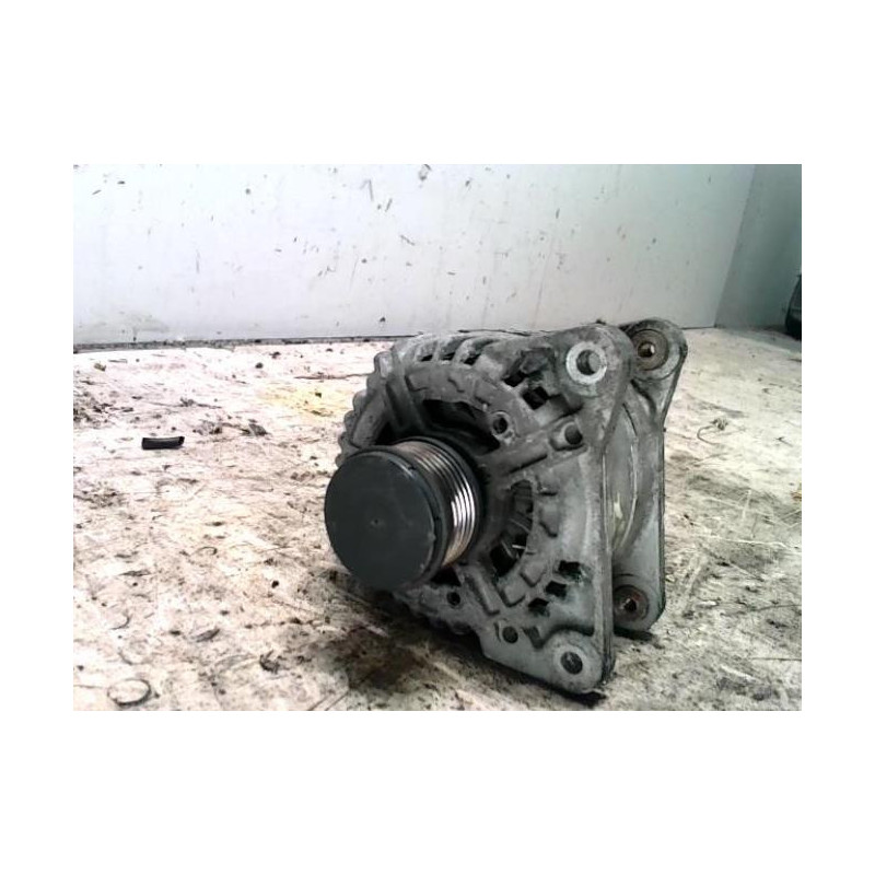 Alternateur RENAULT CLIO 3 PHASE 1 d’occasion