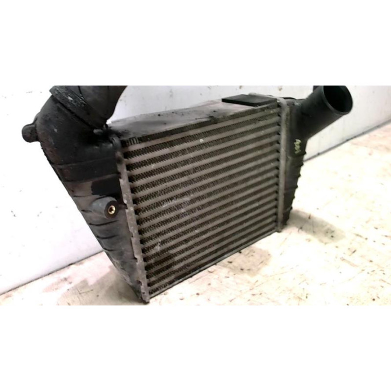 Echangeur air (Intercooler) AUDI A6 1 AVANT BREAK d’occasion