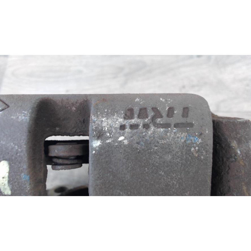 Etrier avant gauche (freinage) RENAULT CLIO 2 PHASE 2 d’occasion