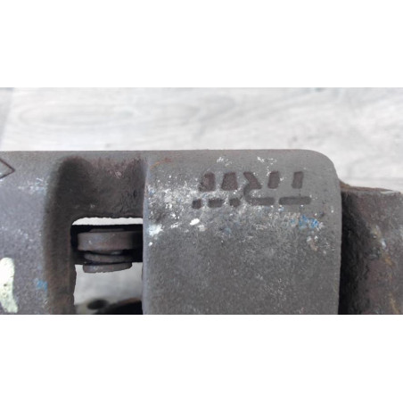 Etrier avant gauche (freinage) RENAULT CLIO 2 PHASE 2 d’occasion