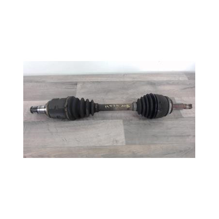 Cardan gauche (transmission) TOYOTA COROLLA VERSO 2 PHASE 1 d’occasion