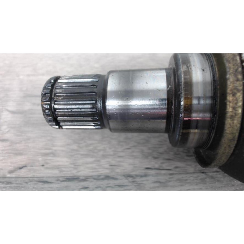 Cardan gauche (transmission) TOYOTA COROLLA VERSO 2 PHASE 1 d’occasion