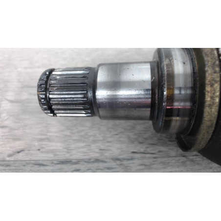 Cardan gauche (transmission) TOYOTA COROLLA VERSO 2 PHASE 1 d’occasion