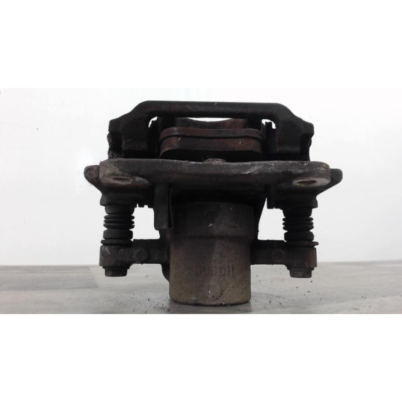 Etrier arriere gauche (freinage) TOYOTA COROLLA VERSO 2 PHASE 1 d’occasion