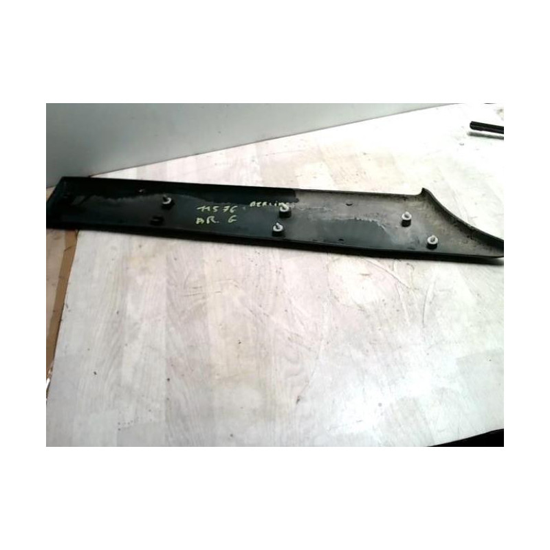 Baguette de porte arriere gauche  CITROEN BERLINGO 1 PHASE 1 d’occasion