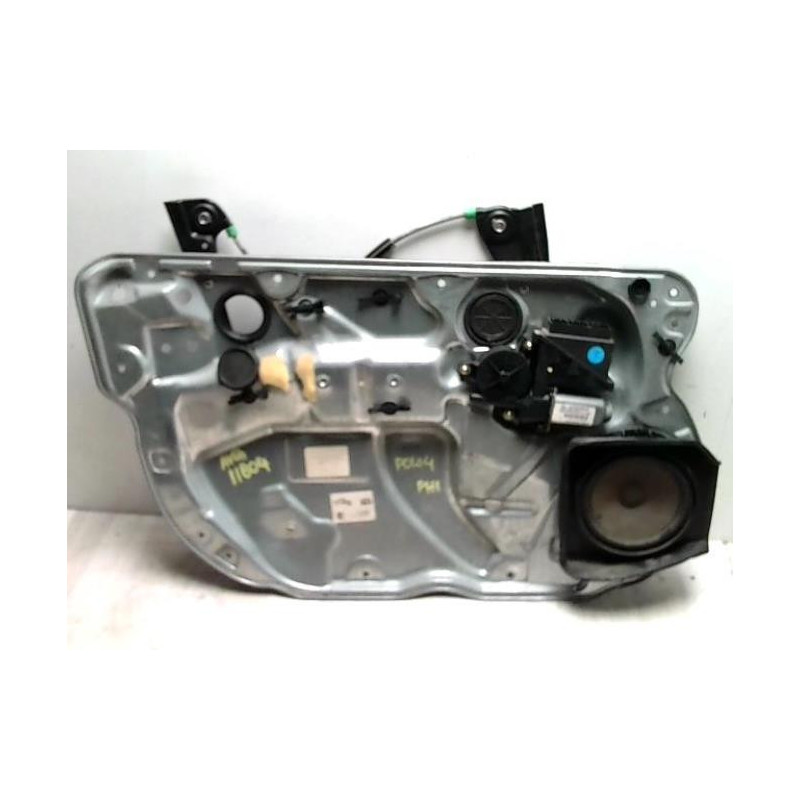 Garniture porte avant gauche NISSAN MICRA 3 PHASE 2 d’occasion