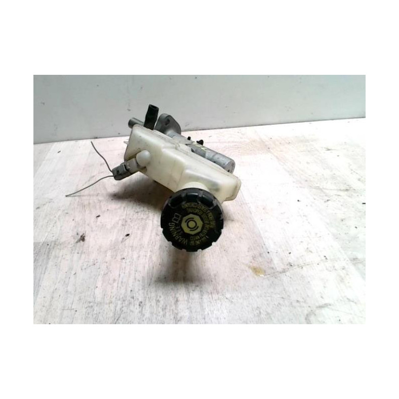Maitre cylindre (freinage) RENAULT CLIO 3 PHASE 2 d’occasion