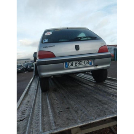 Calculateur moteur PEUGEOT 106 PHASE 2 d’occasion