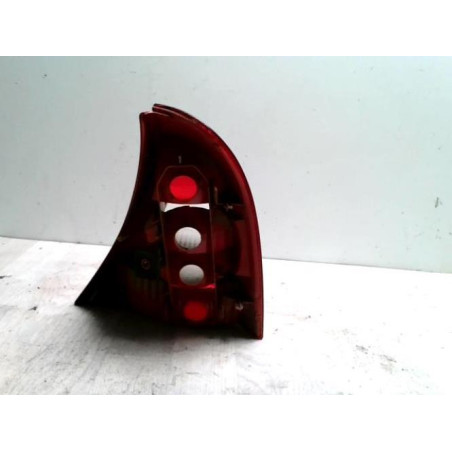 Feu arriere principal gauche (feux) RENAULT CLIO 2 PHASE 2 d’occasion