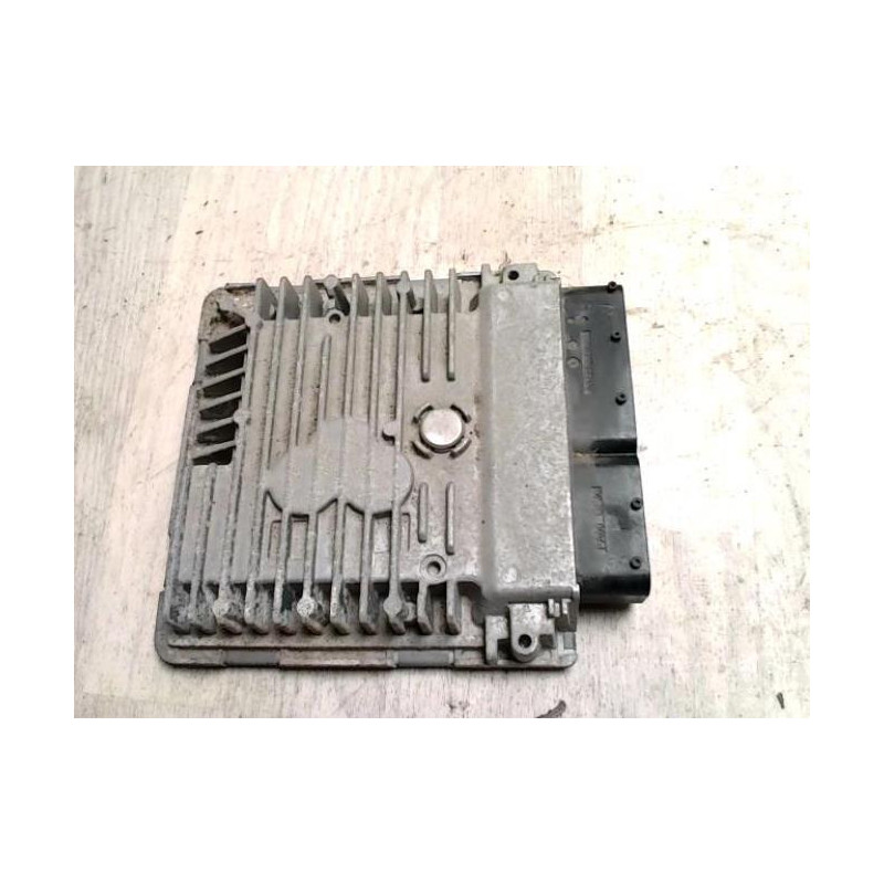 Calculateur moteur VOLKSWAGEN GOLF 6 d’occasion