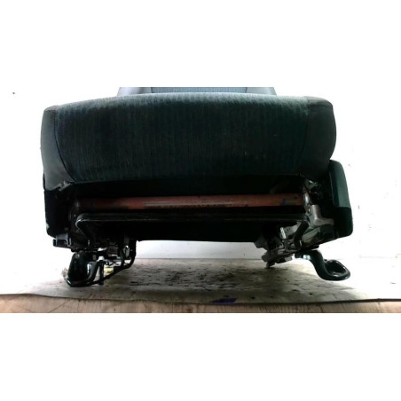 Siege avant gauche TOYOTA YARIS 3 PHASE 1 d’occasion