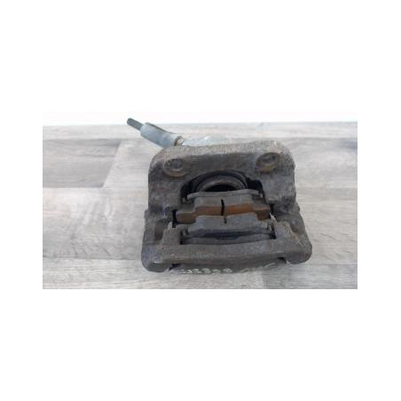 Etrier avant gauche (freinage) RENAULT CLIO 2 PHASE 2 d’occasion