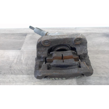 Etrier avant gauche (freinage) RENAULT CLIO 2 PHASE 2 d’occasion