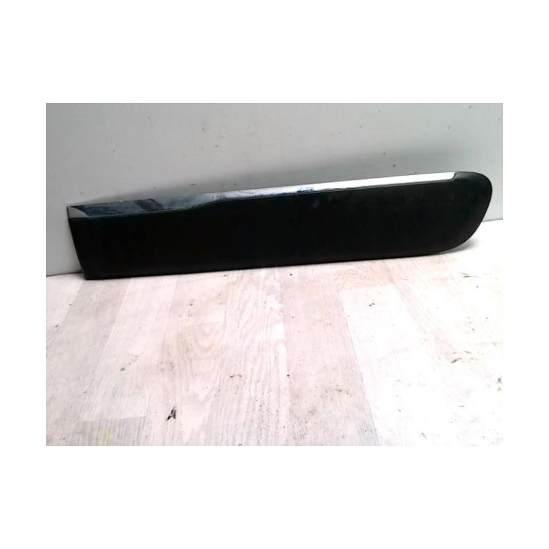 Baguette de porte arriere gauche  CITROEN C3 PICASSO PHASE 1 d’occasion