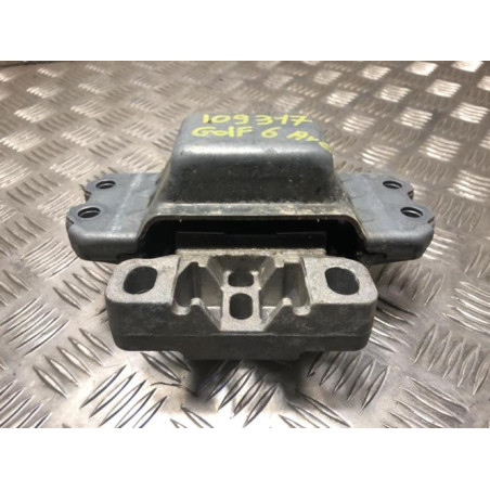 Support moteur gauche VOLKSWAGEN GOLF 6 d’occasion