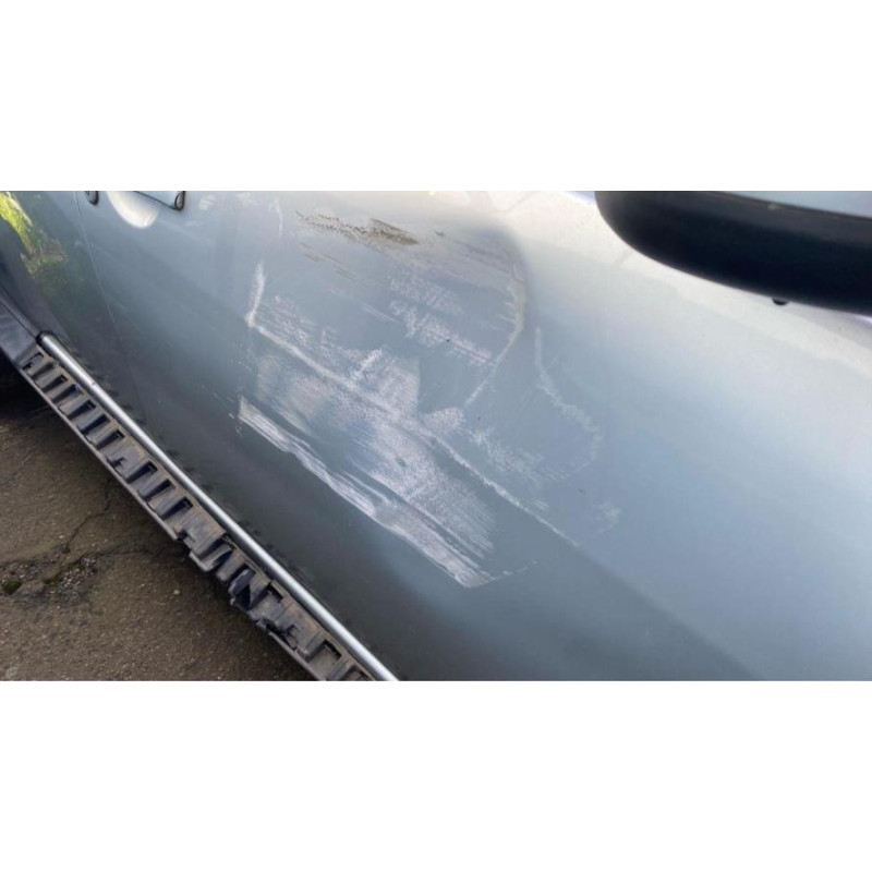 Poignee interieur avant droit DACIA DUSTER 1 PHASE 2 d’occasion