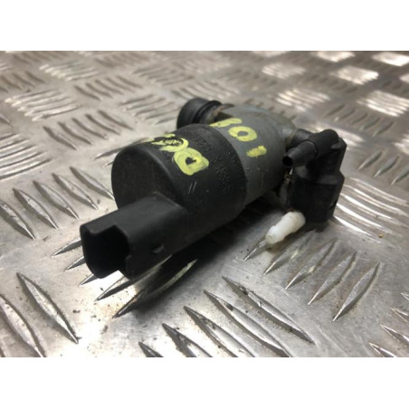 Pompe lave glace avant DACIA DUSTER 1 PHASE 2 d’occasion