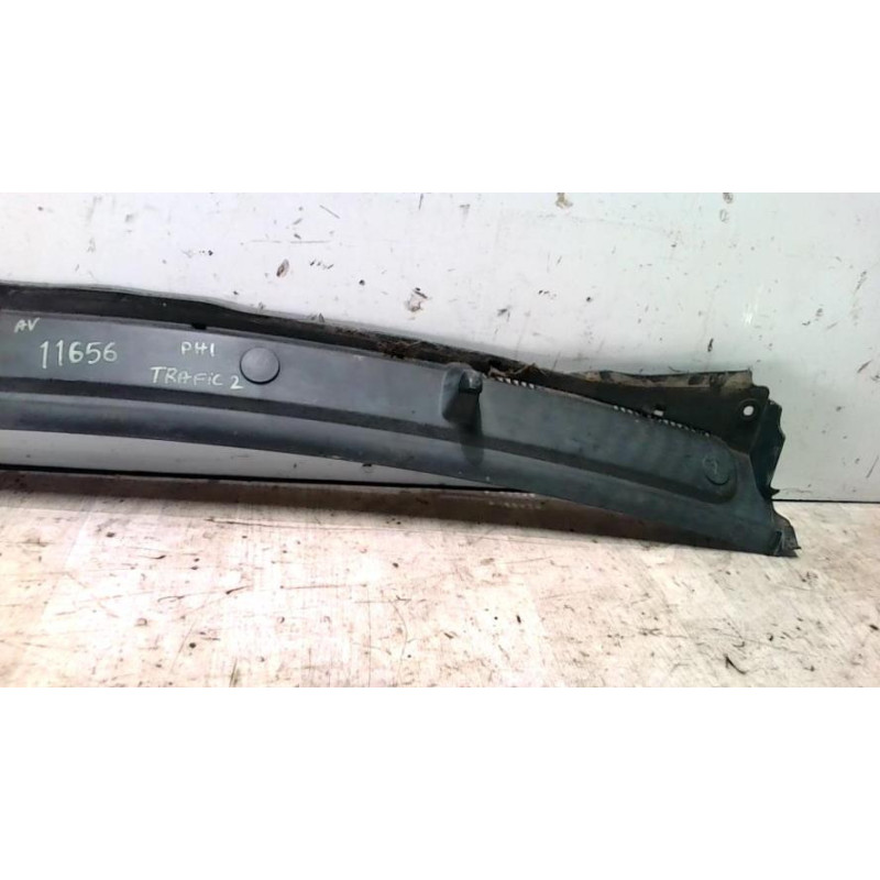 Baie de pare brise RENAULT TRAFIC 2 PHASE 1 d’occasion