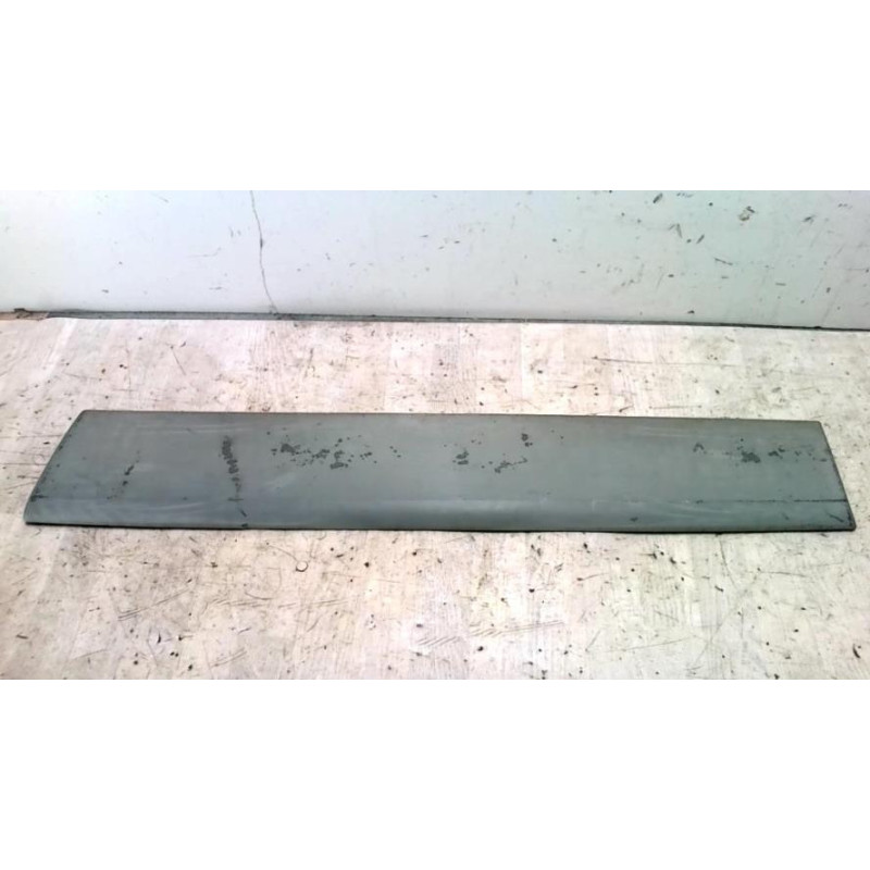 Baguette de porte arriere gauche  RENAULT TRAFIC 2 PHASE 1 d’occasion
