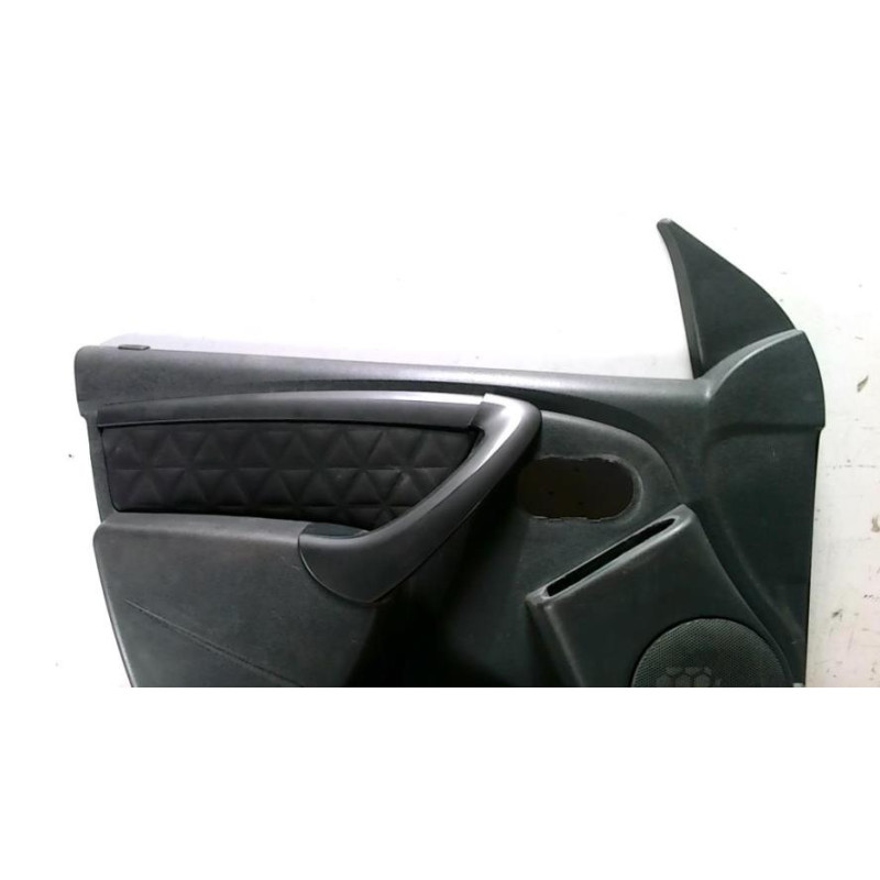 Panneau de porte avant gauche DACIA DUSTER 1 PHASE 2 d’occasion