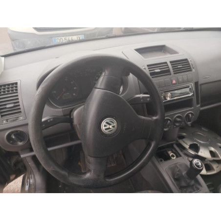 Renfort pare choc avant (traverse) VOLKSWAGEN POLO 4 PHASE 2 d’occasion