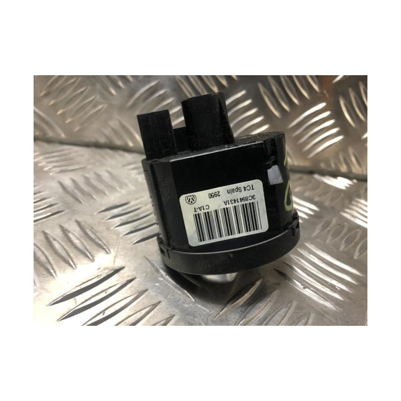 Commande de phare VOLKSWAGEN GOLF 6 d’occasion
