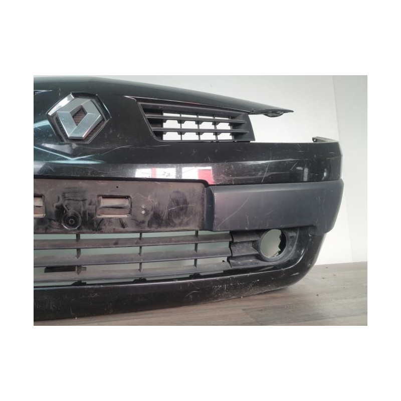 Pare choc avant RENAULT MEGANE 2 PHASE 2 d’occasion