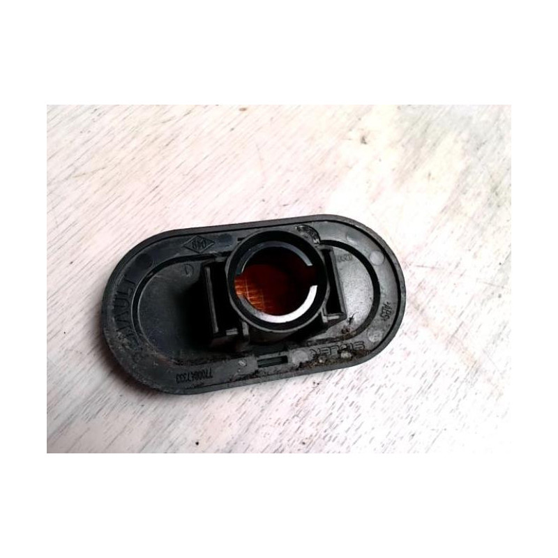 Repetiteur clignotant avant gauche (Feux) RENAULT TRAFIC 2 PHASE 1 d’occasion