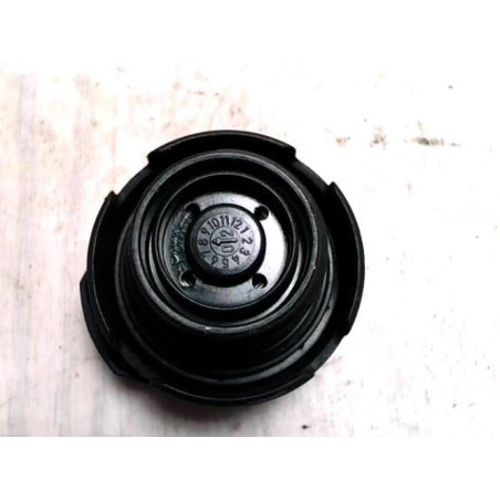 Bouchon de carburant VOLKSWAGEN POLO 4 PHASE 1 d’occasion