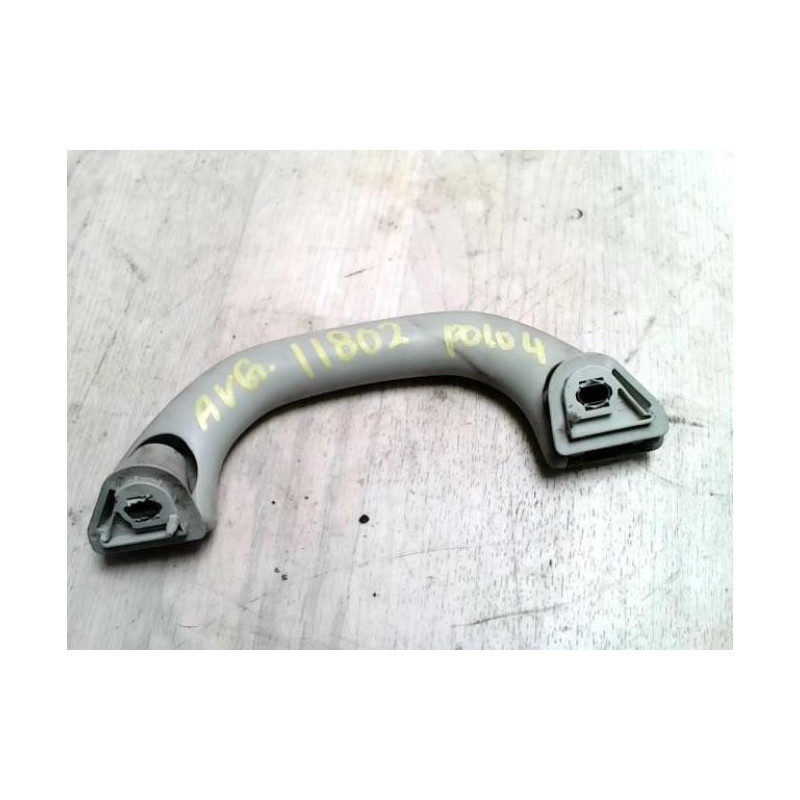 Poignee de maintien avant gauche VOLKSWAGEN POLO 4 PHASE 1 d’occasion