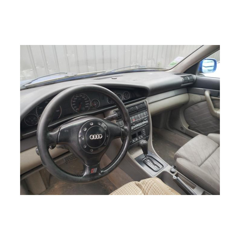 Commande de phare AUDI A6 1 AVANT BREAK d’occasion