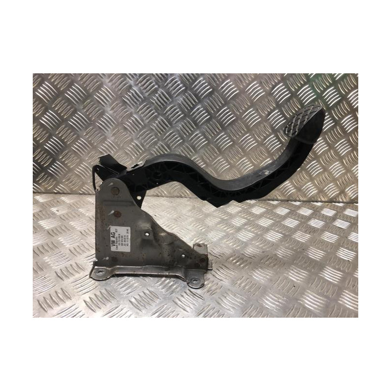 Pedale d'embrayage SKODA CITIGO PHASE 2 d’occasion