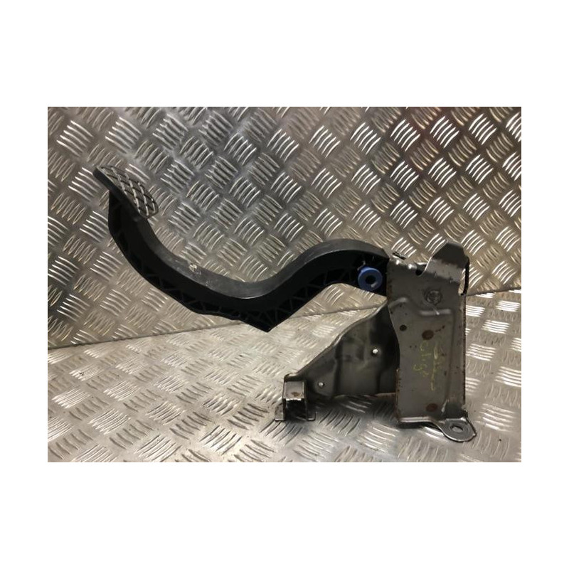 Pedale d'embrayage SKODA CITIGO PHASE 2 d’occasion