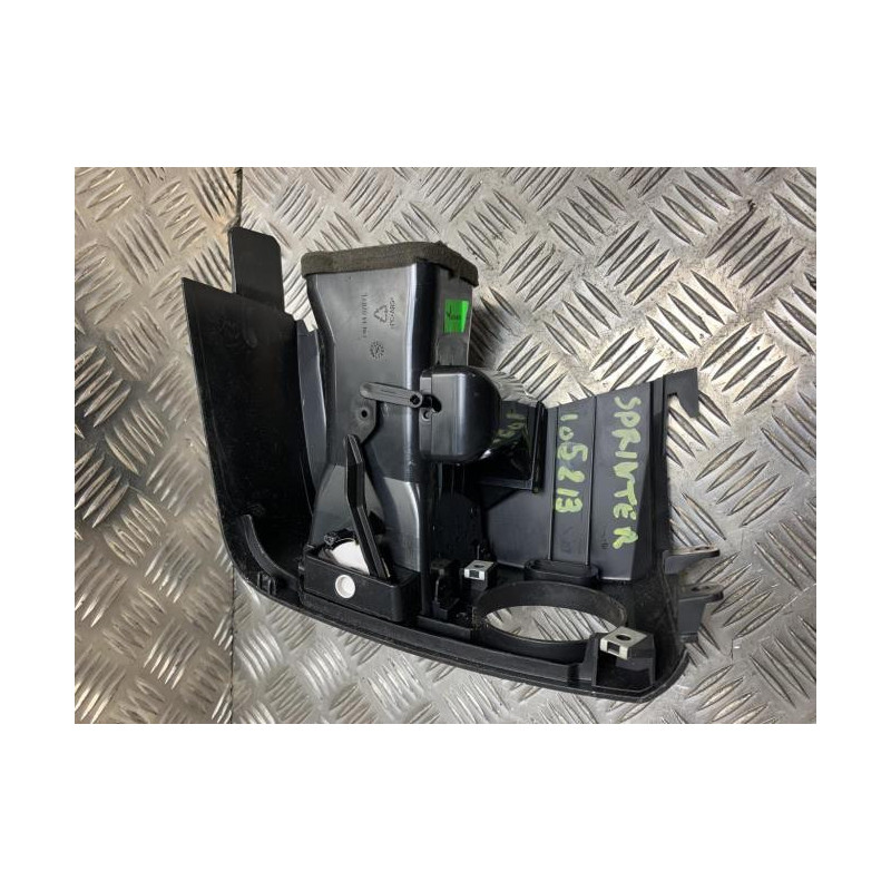 Aerateur tableau de bord MERCEDES SPRINTER 2 PHASE 1 d’occasion