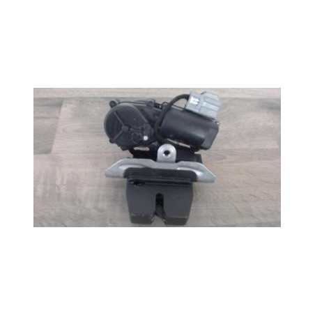 Serrure de coffre FORD MONDEO 4 PHASE 2 d’occasion