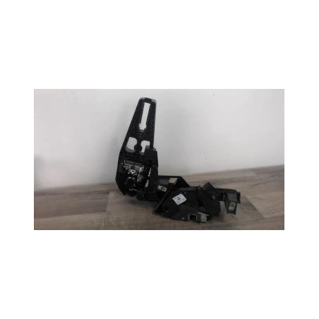 Serrure avant gauche FORD MONDEO 4 PHASE 2 d’occasion