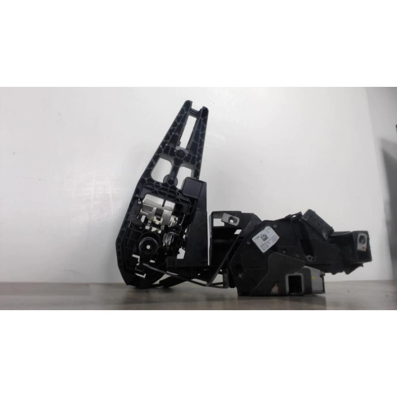 Serrure avant gauche FORD MONDEO 4 PHASE 2 d’occasion