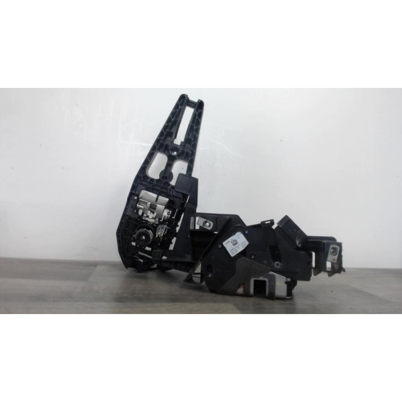 Serrure avant gauche FORD MONDEO 4 PHASE 2 d’occasion