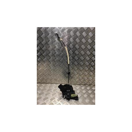 Serrure avant gauche FORD FOCUS 2 PHASE 2 d’occasion